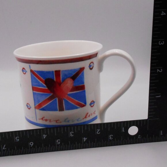 ROSE OF ENGLAND ORIGINAL DESIGN MUG COFFEE CUP FLAG LOVE HEART FINE BONE CHINA - Picture 7 of 9